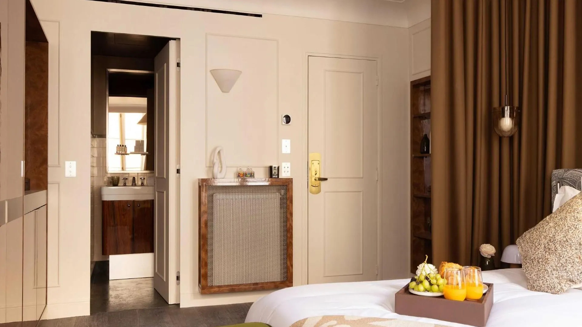 Palais Bourbon Hotel - Room 13- 2P - Invalides Paris 0*,  Frankreich